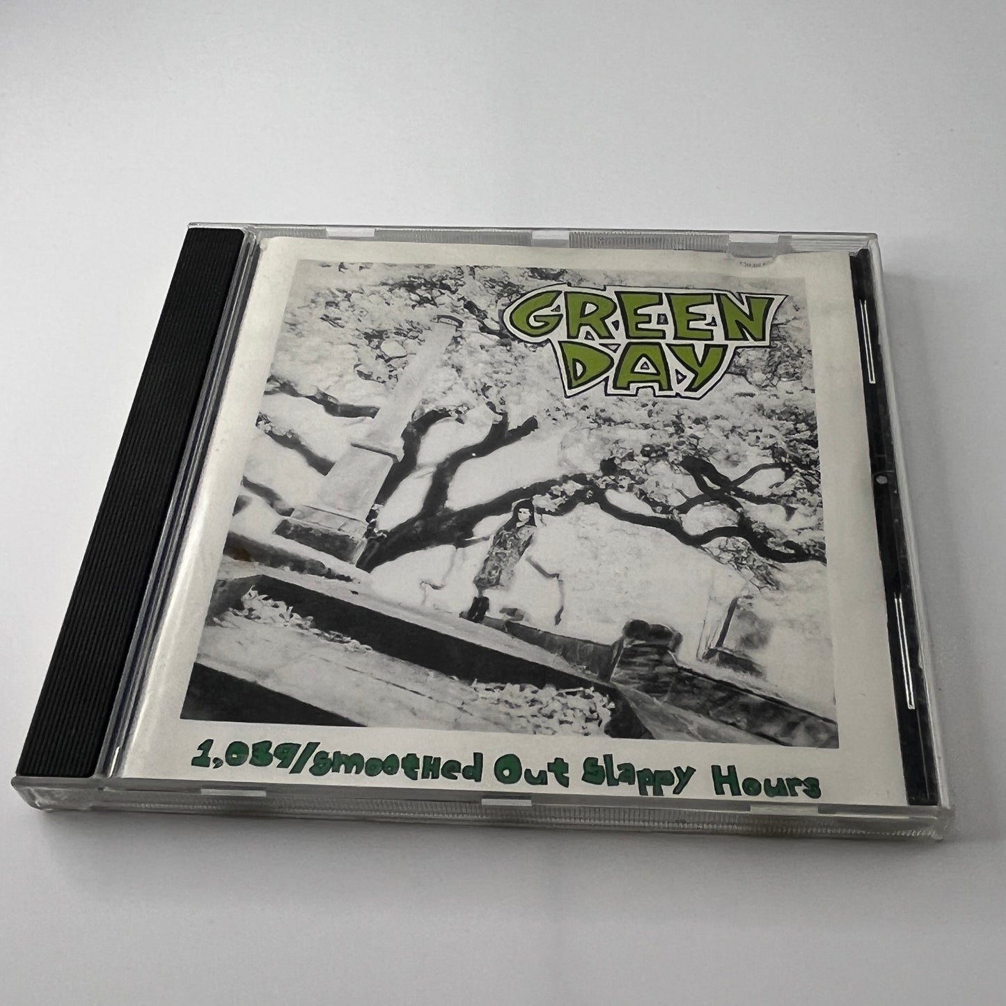 Green Day / 1,039 Smoothed Out Slappy Hours (image 1)